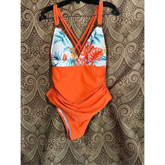 CUPSHE WOMENS ONE PIECE BATHING SUIT - Picture 4 of 10